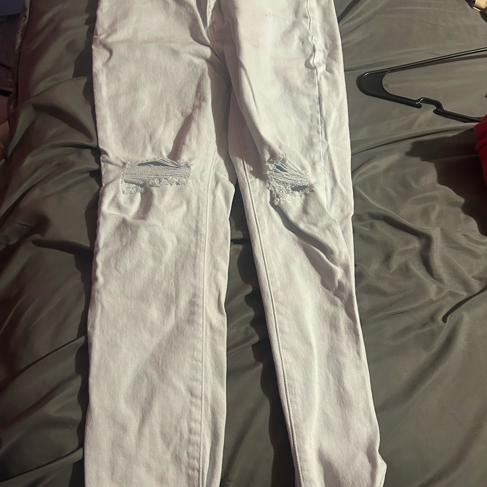 SHEIN White Ripped Skinny Jeans